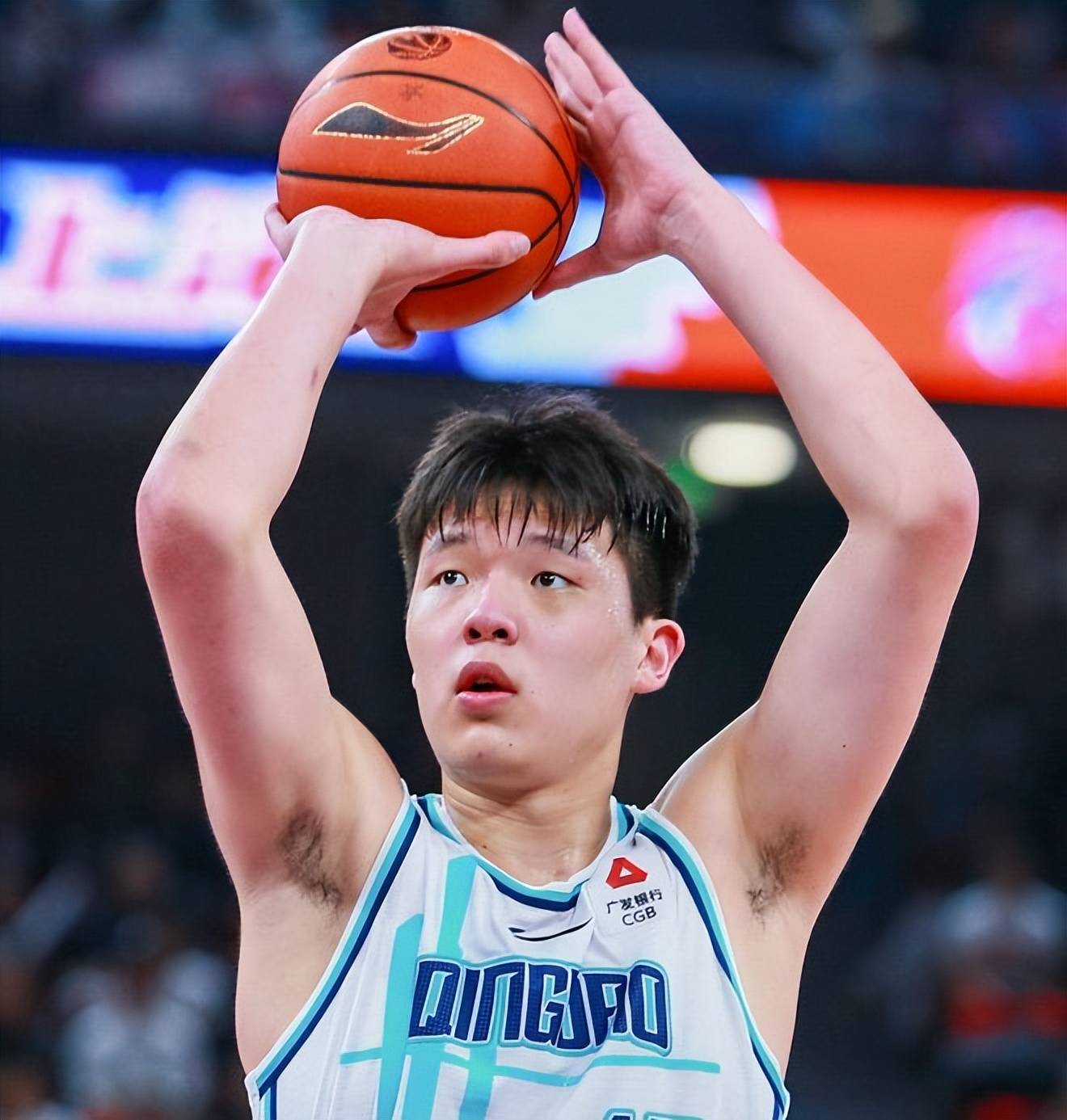 杨瀚森2K26能力值70弗拉格82高居历史新秀第二(杨瀚森个人数据)