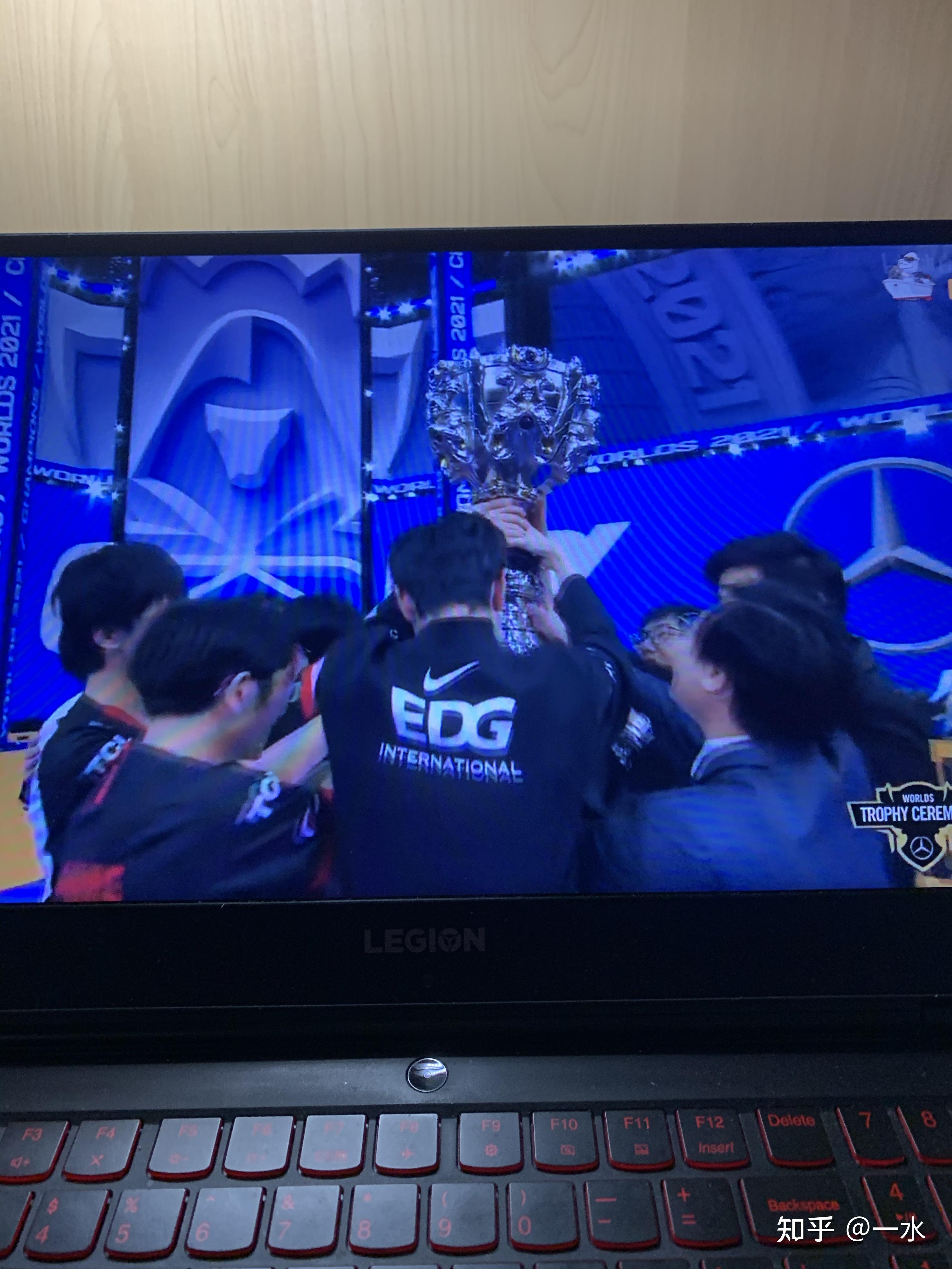 九游娱乐靠谱-鏖战五局，战马战队终于率先晋级，将战火烧向决赛(战时33个杰出的集团军司令)