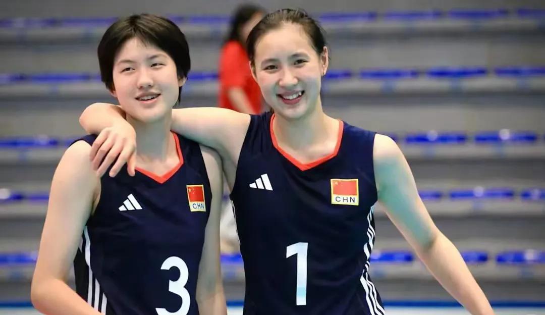 U19世锦赛-中国女排对阵日本取3连胜提前2轮进16强(19年世界女排联赛中国对日本)